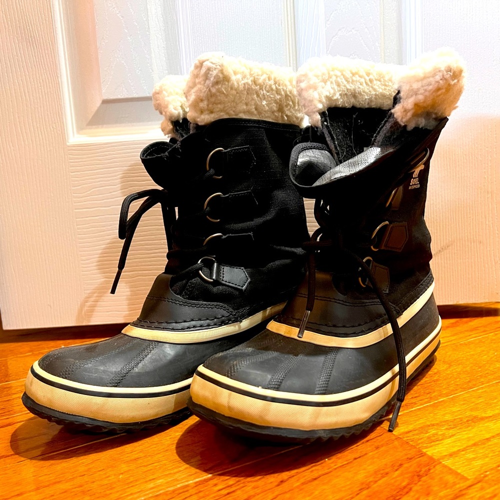 Sorel Women's Size 7.5 Winter Boot 🥾